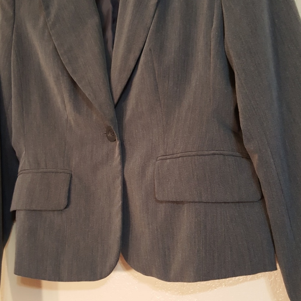 Grey Fully Lined Jacket - image 4